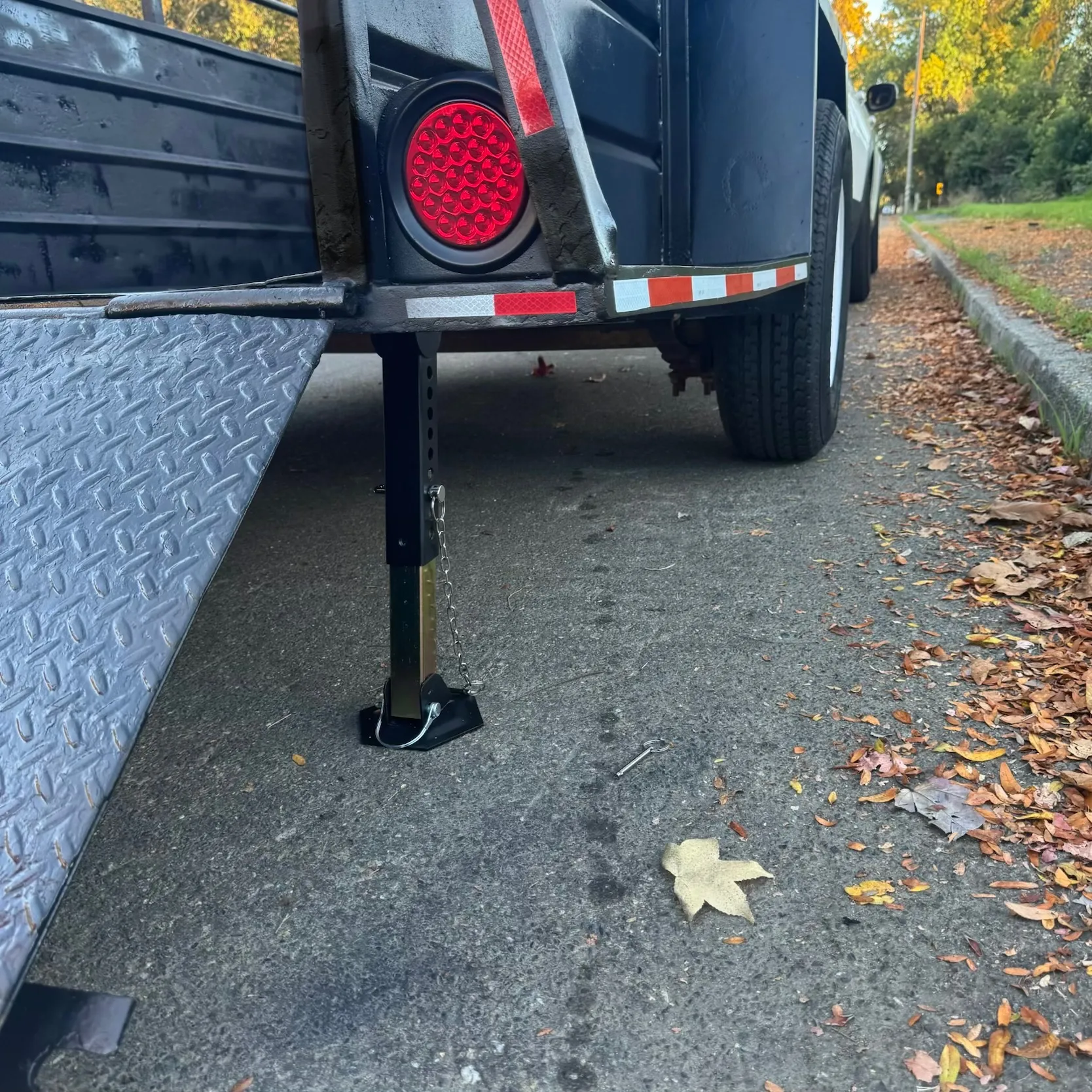 5x10 utility trailer for moving and hauling