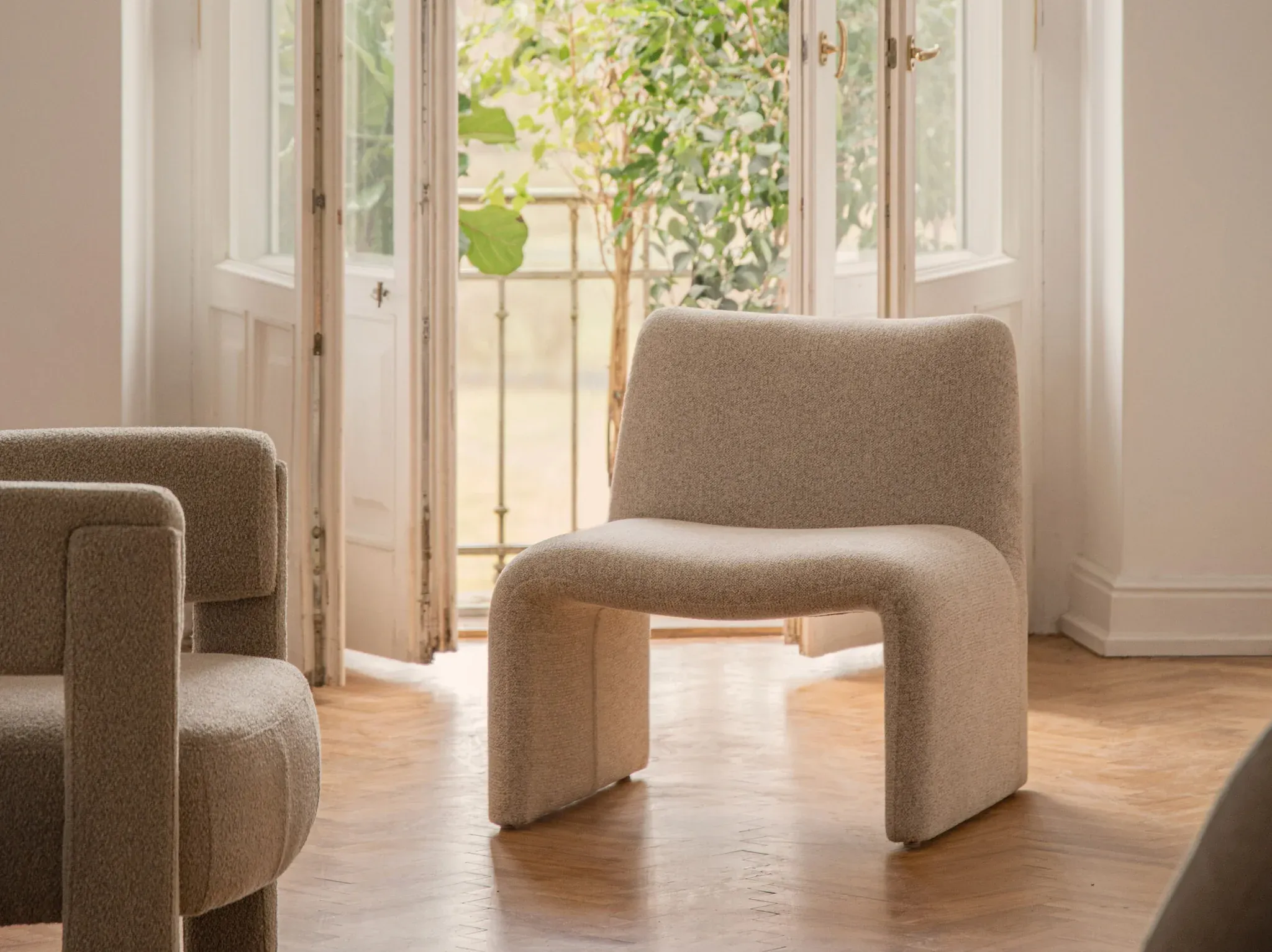 Armchairs for furniture rental in Portugal