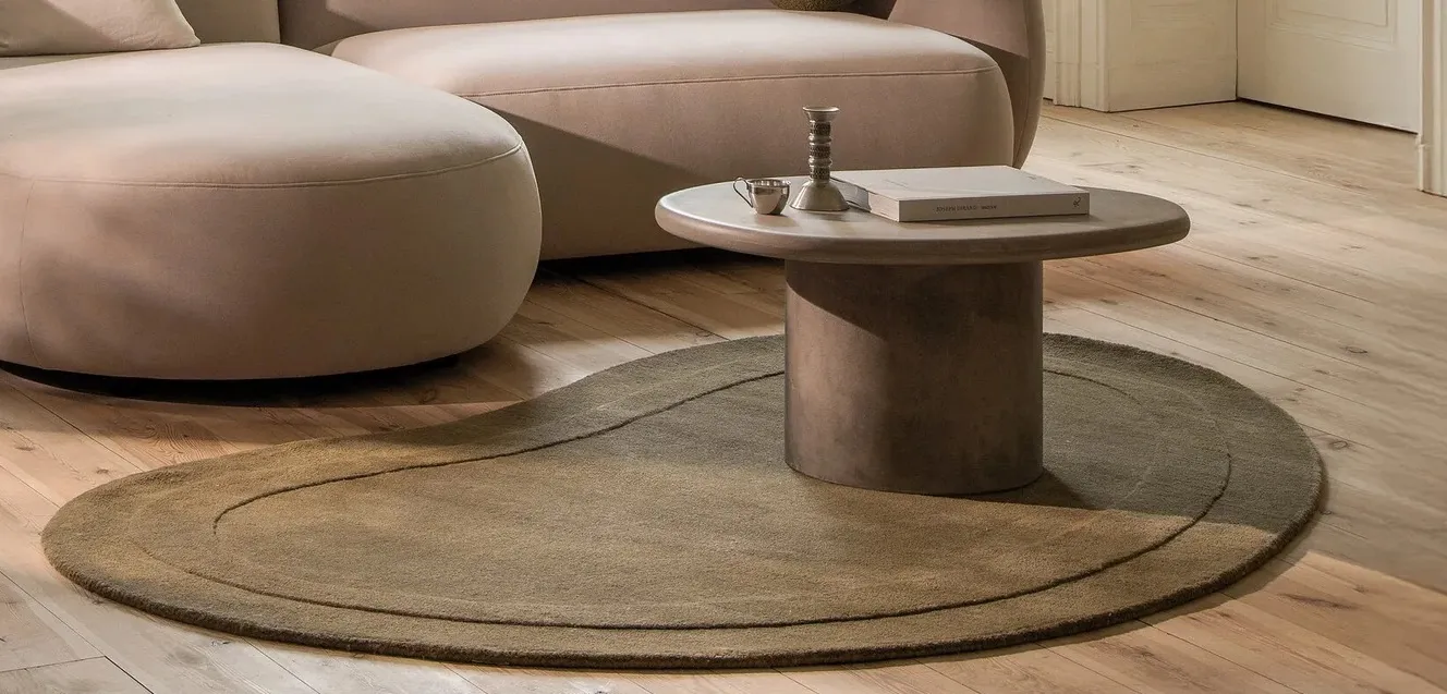 Rugs for furniture rental in Portugal