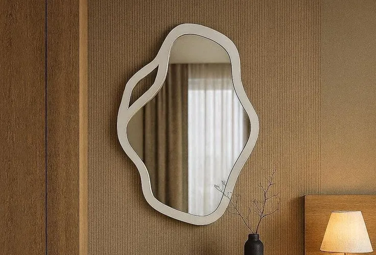 Mirror for furniture rental in Portugal