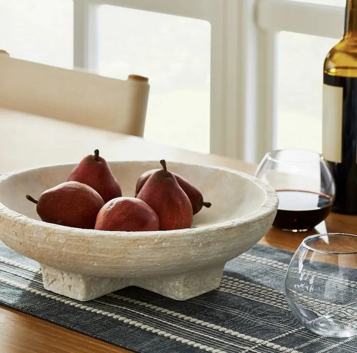 Fases and bowls for furniture rental in Portugal