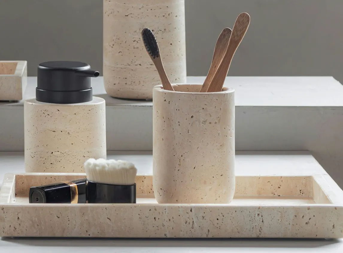 Accessory set for furniture rental in Portugal