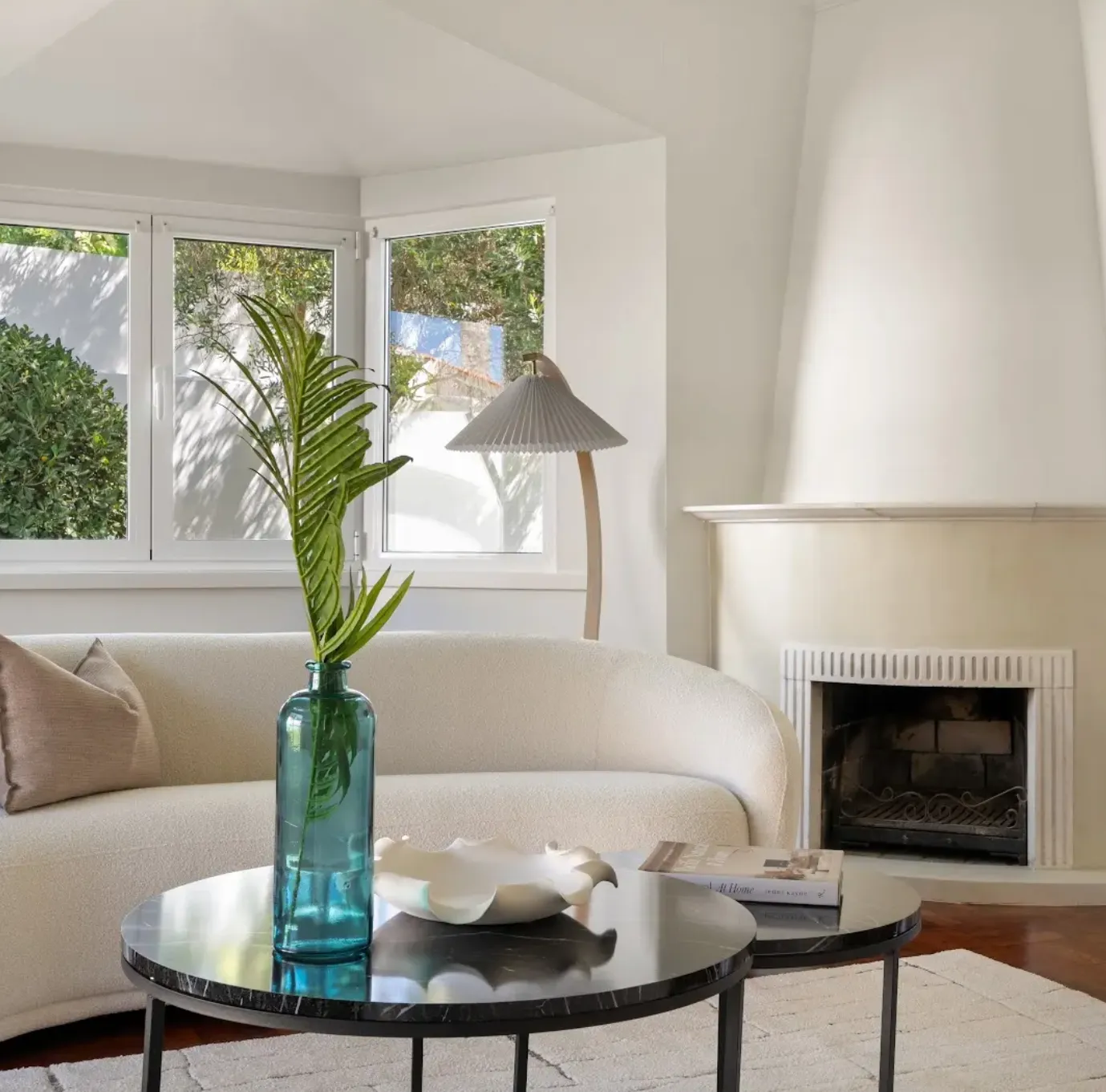 who uses furniture rental in porto — Furnirent