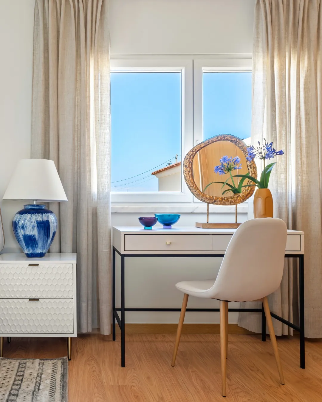 Sustainable furniture rental service in Cascais supporting circular economy — Furnirent