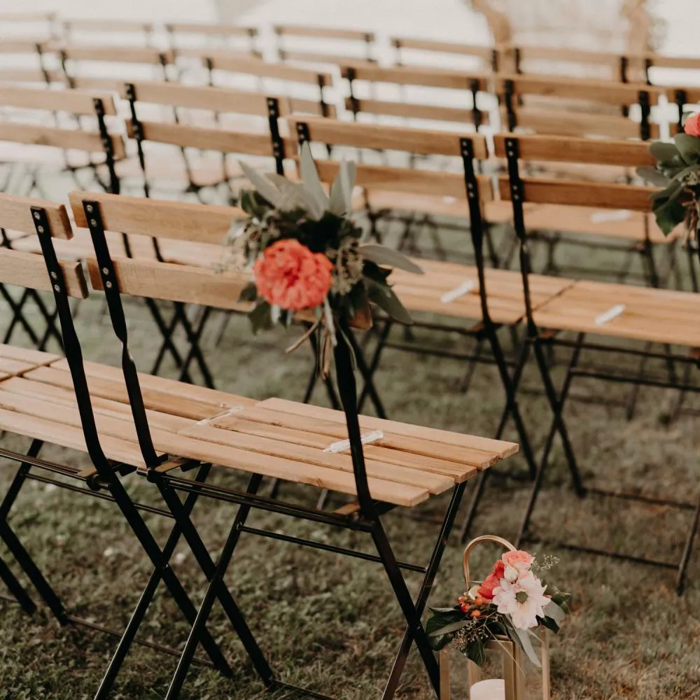 Location chaise pas cher le havre Location chaise pas cher Normandie Tables chaises bancs en location le havre événement mariage champêtre anniversaire le havre normandie réception mobilier vente de fut de biere en normandie