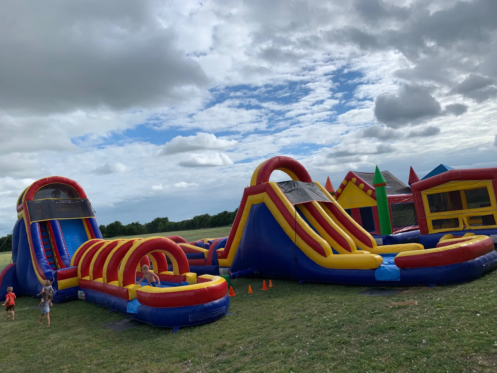 Fun Master Rentals inflatable obstacle course and bounce house rentals in Little Elm, Texas