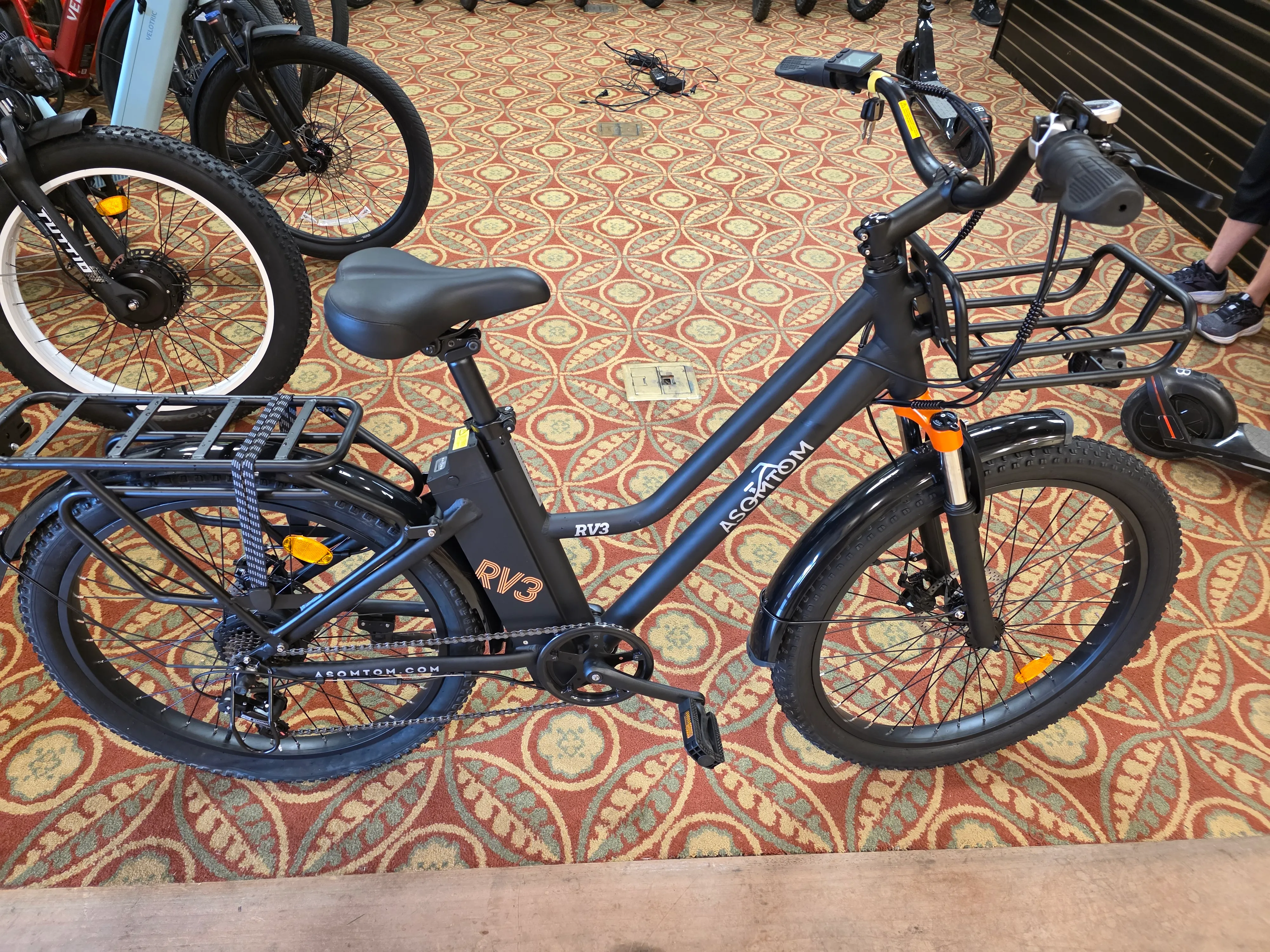 Pirced at $900 retails is $1100