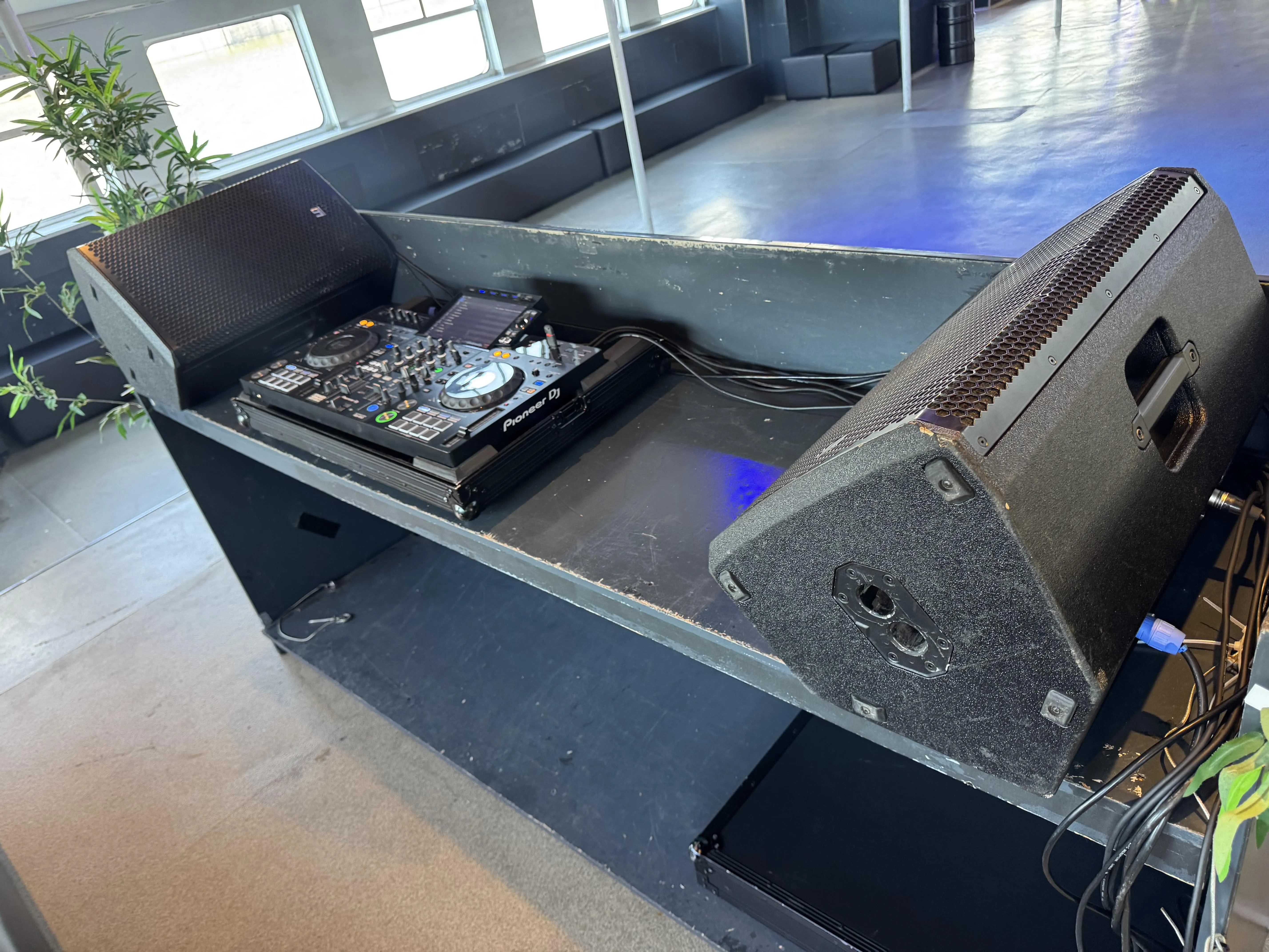 Monitor speakers huren in Amsterdam