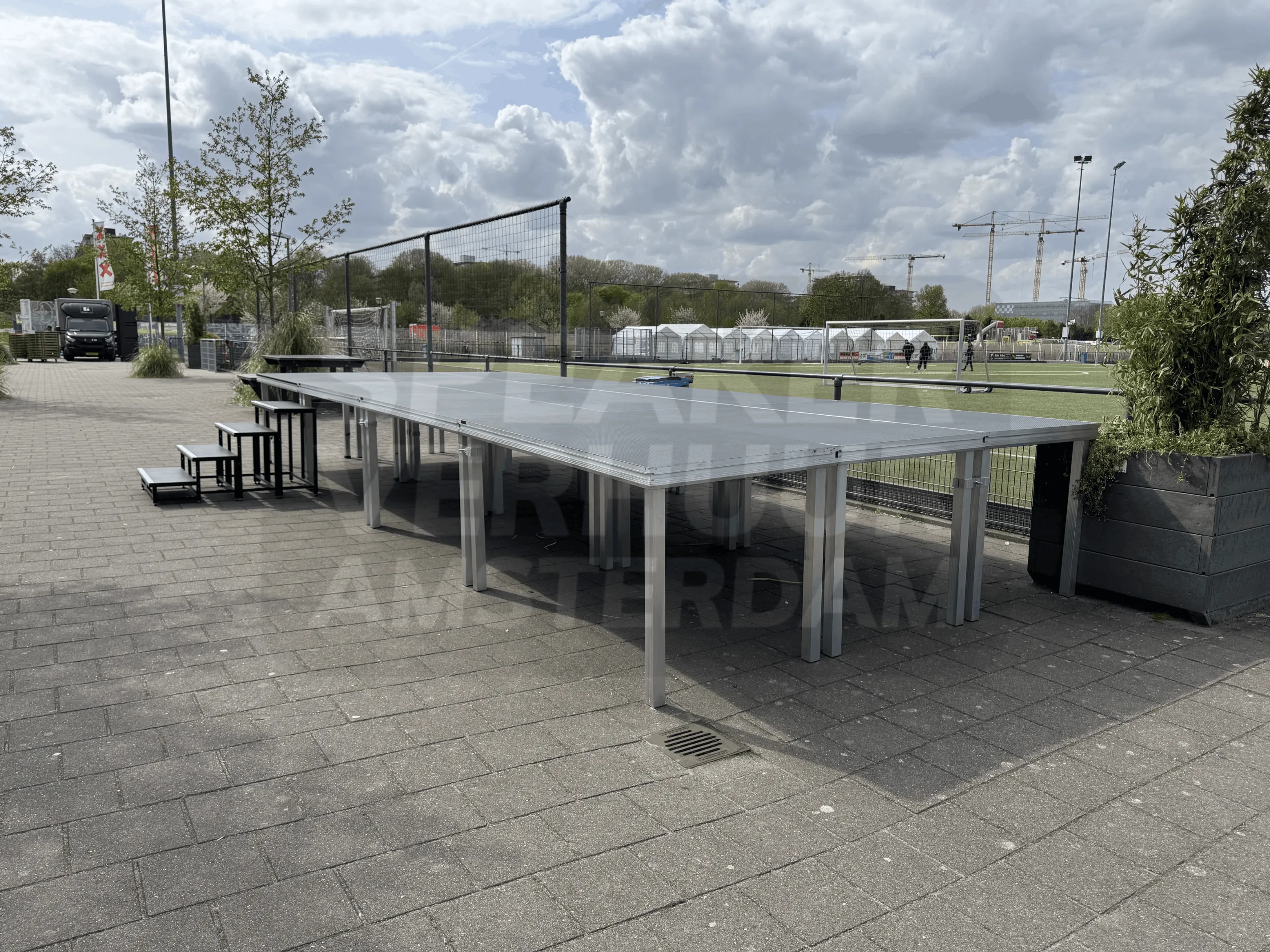 Podium set huren Amsterdam