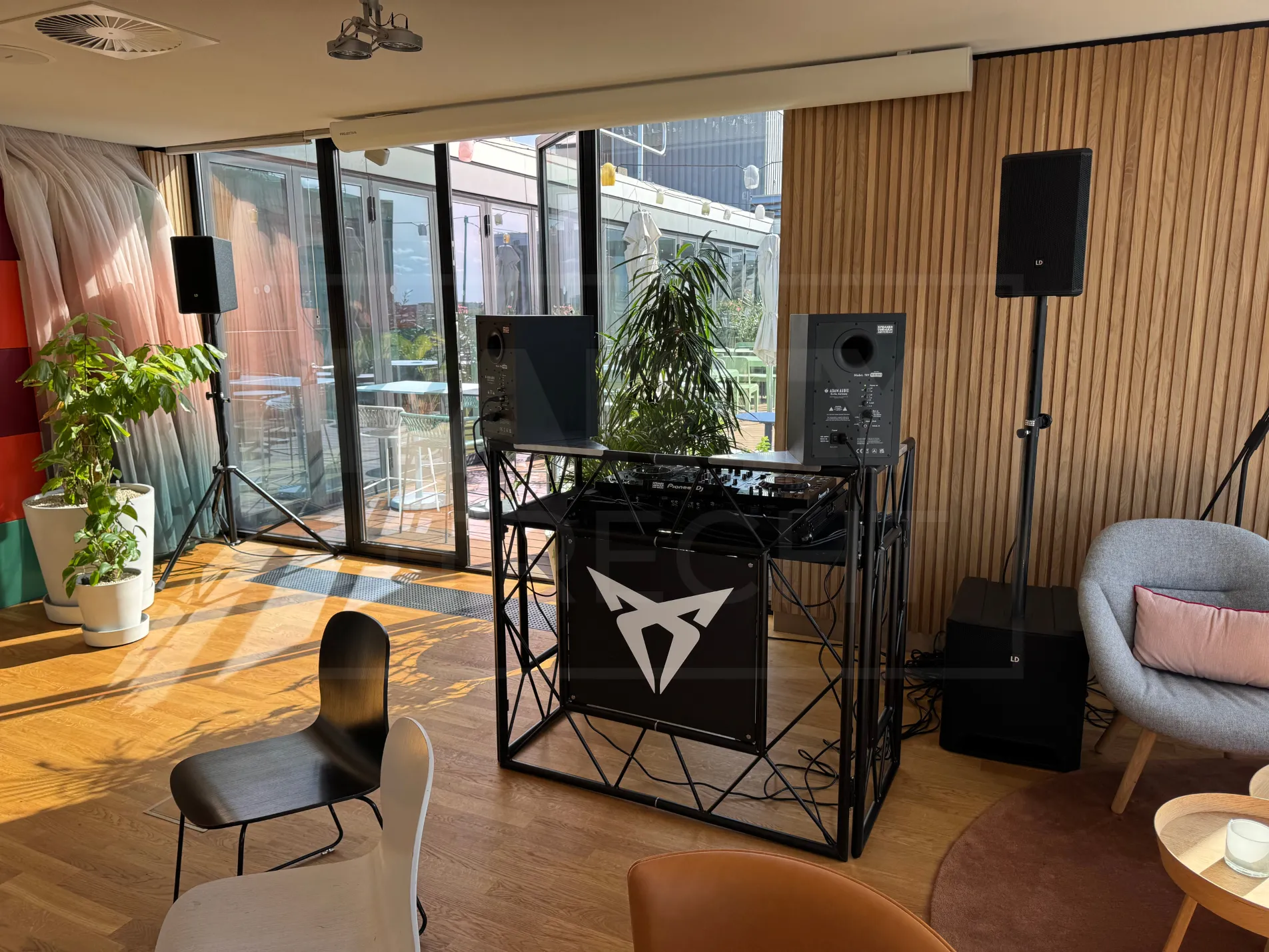 Geluidsset huren in Utrecht