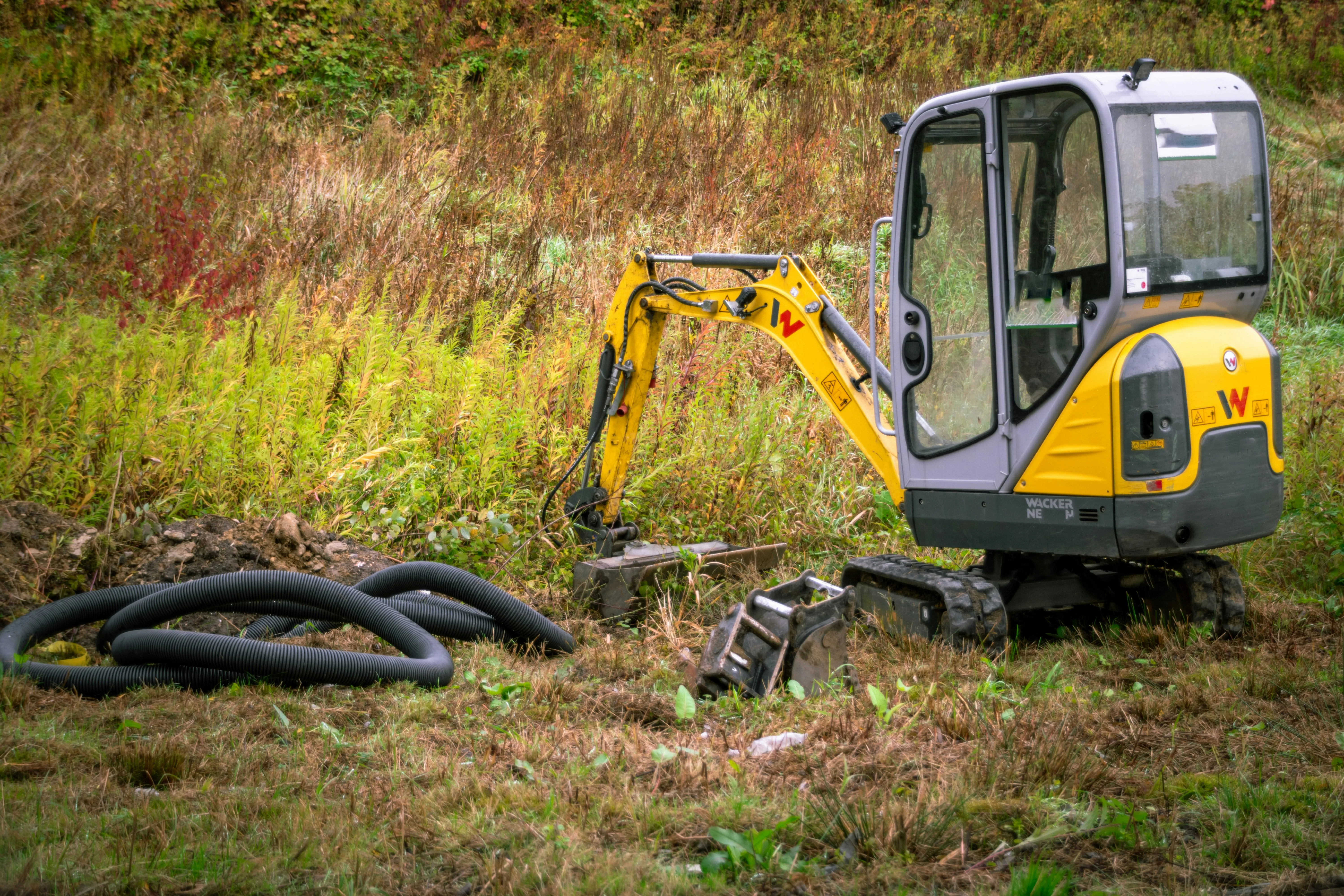 Mini digger