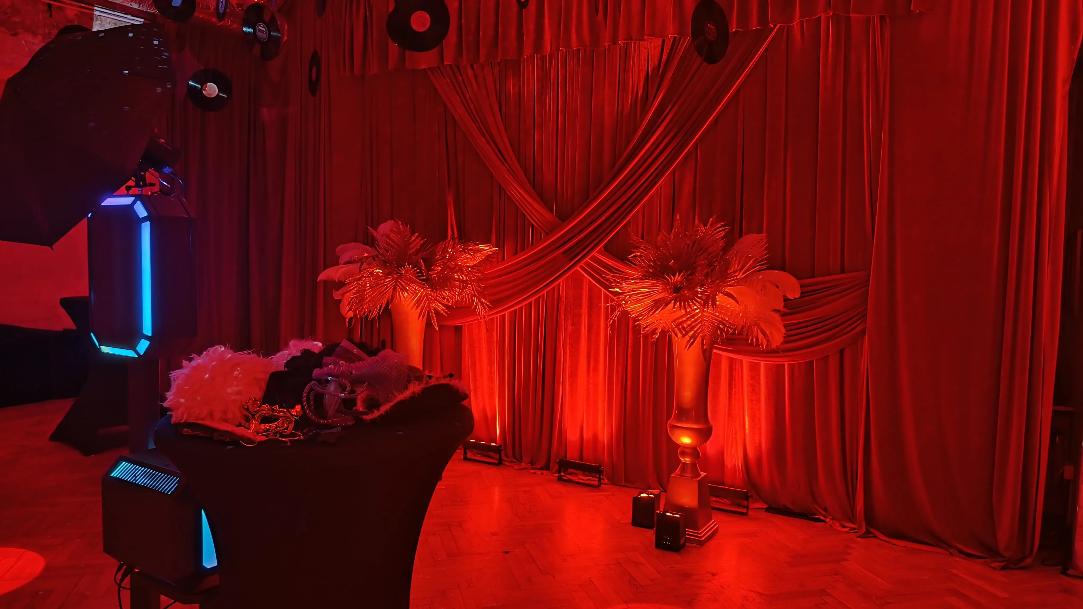 Oświetlenie bateryjne wynajem