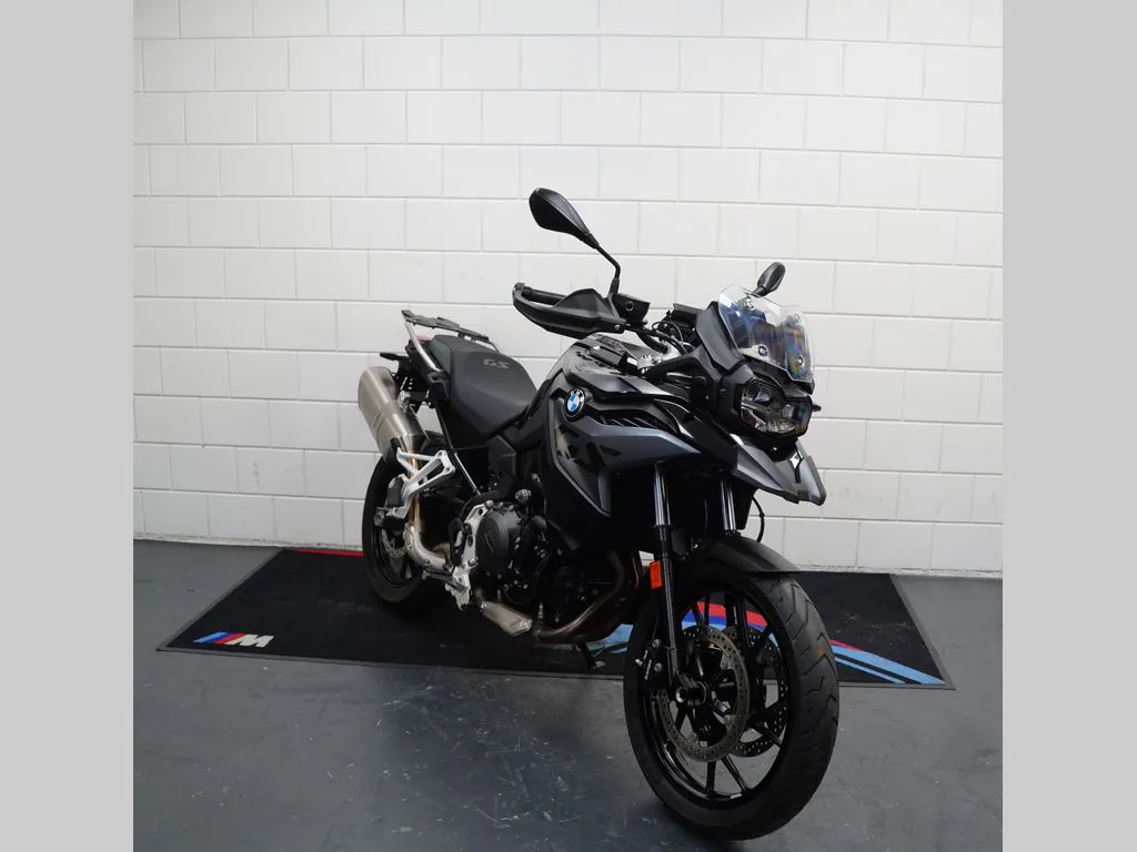 BMW G 310 R