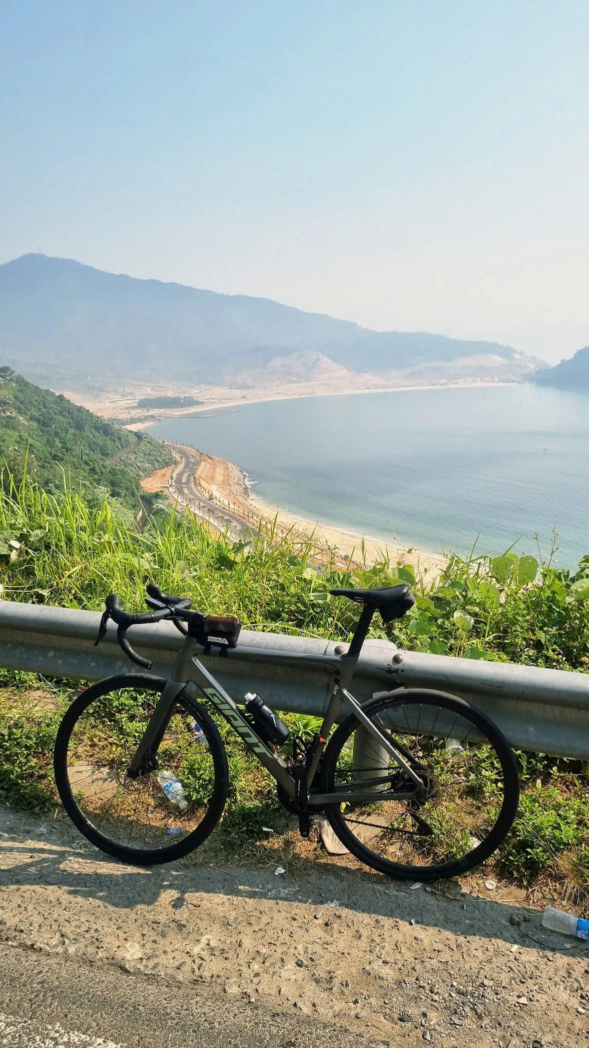 Road bike rental in Da Nang