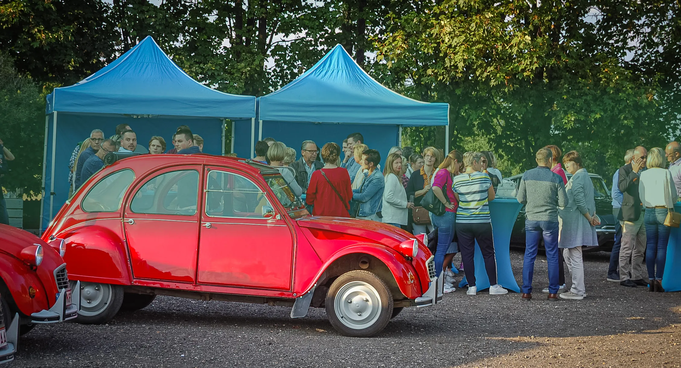 Teambuilding met 2PK oldtimers in het Hageland