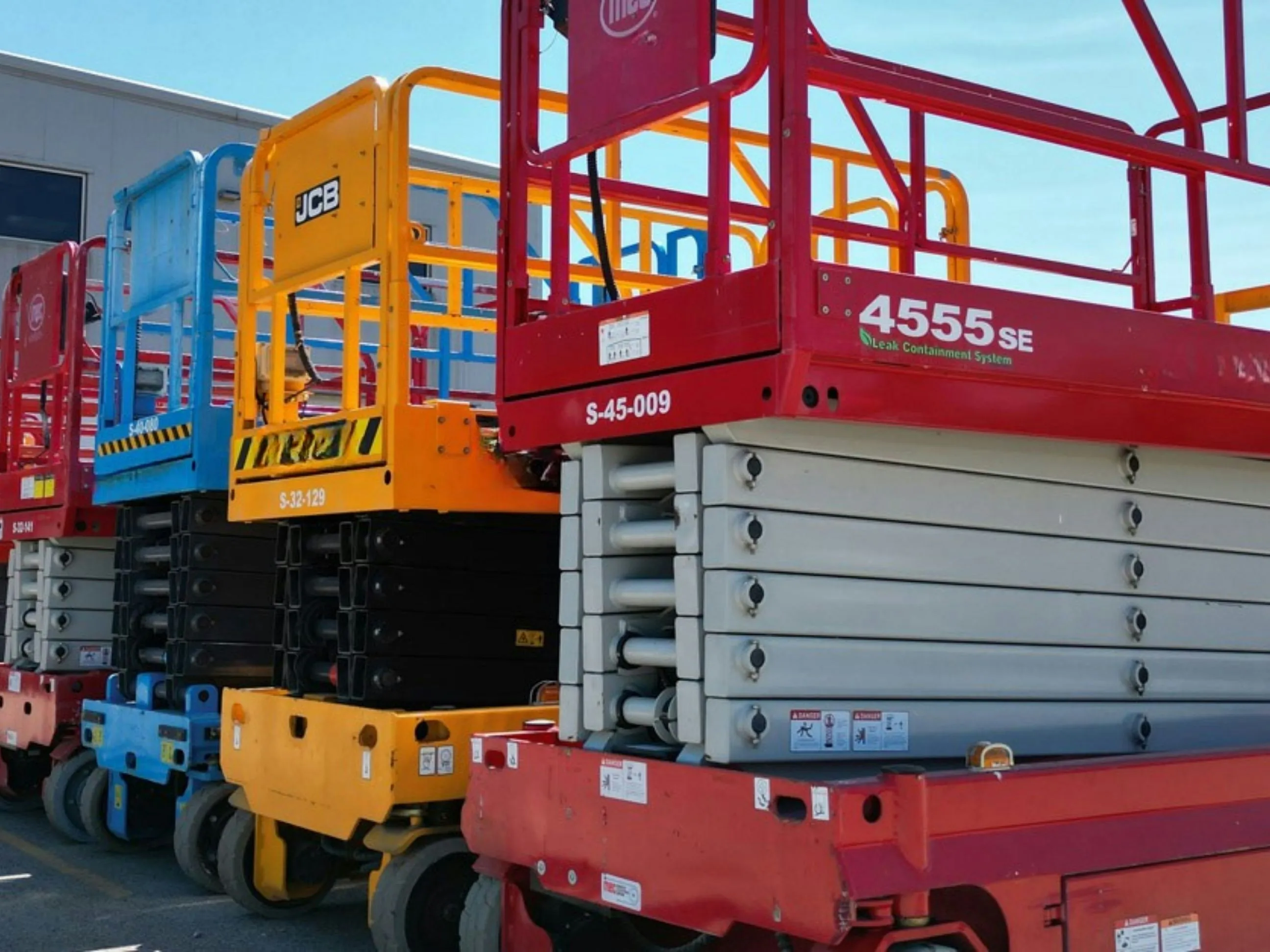 scissor lift rental in Brevard County Florida