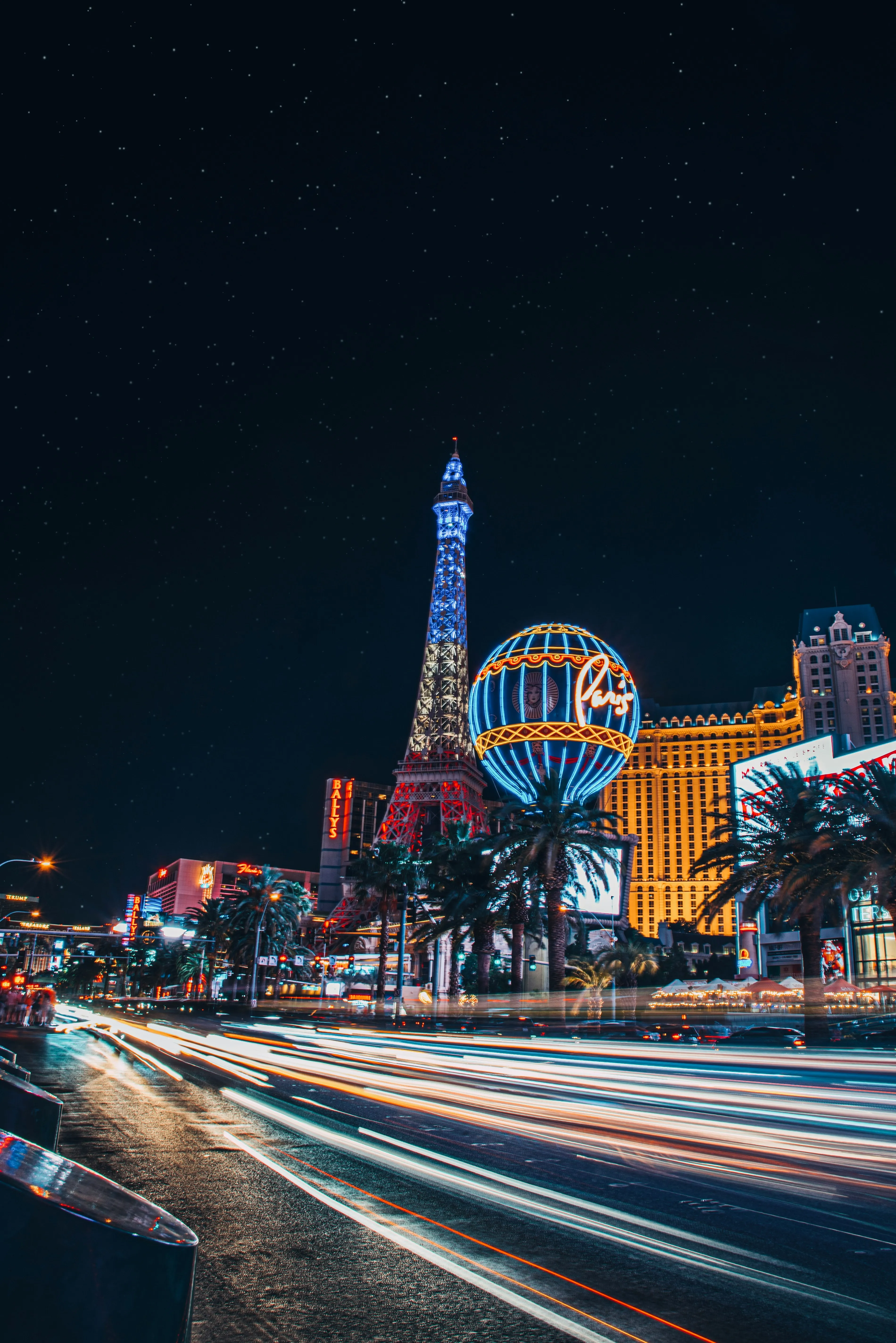 Rent mobility scooters and wheelchairs in Las Vegas. Delivery to hotels.