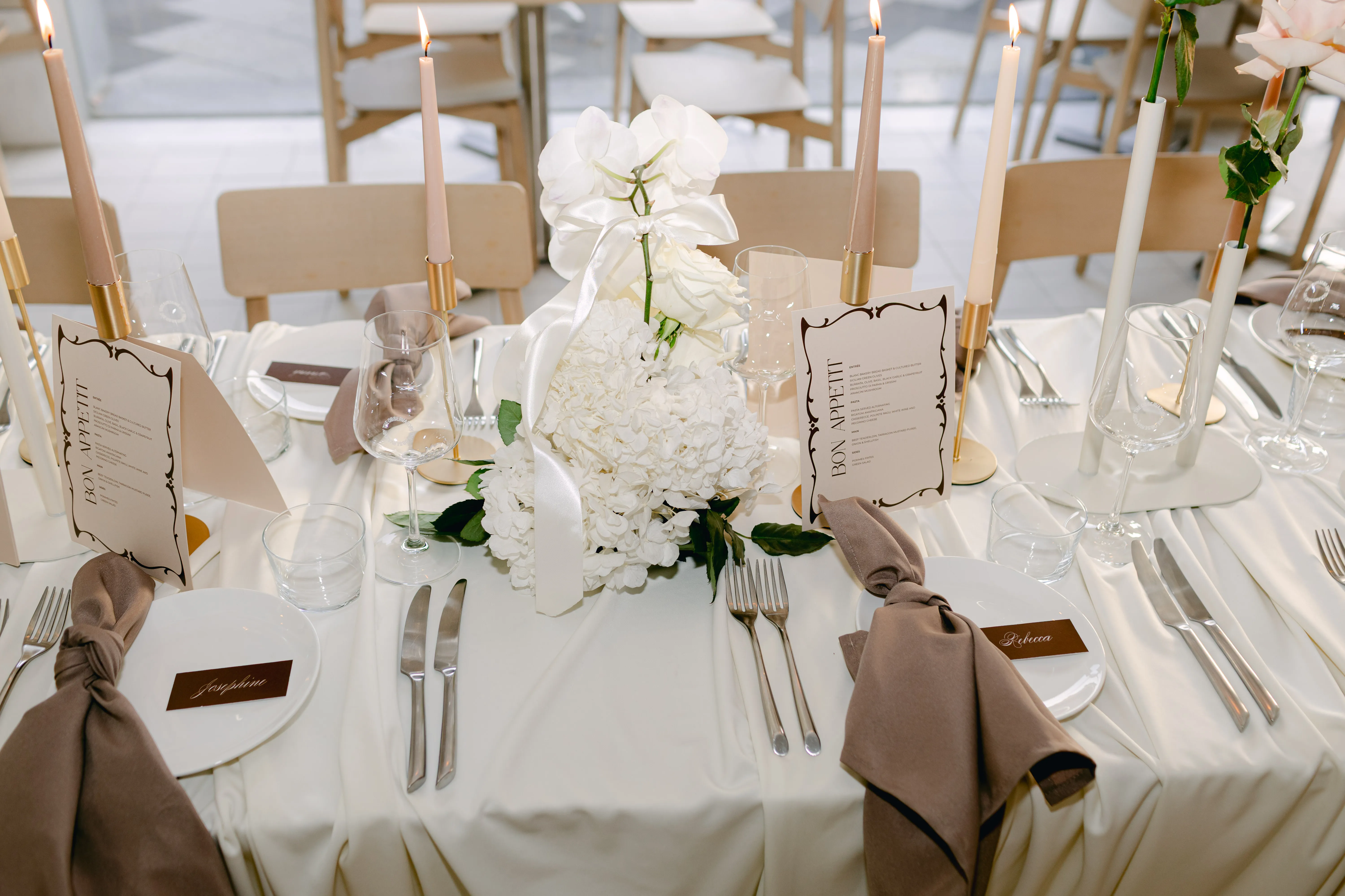 Napkin hire Melbourne