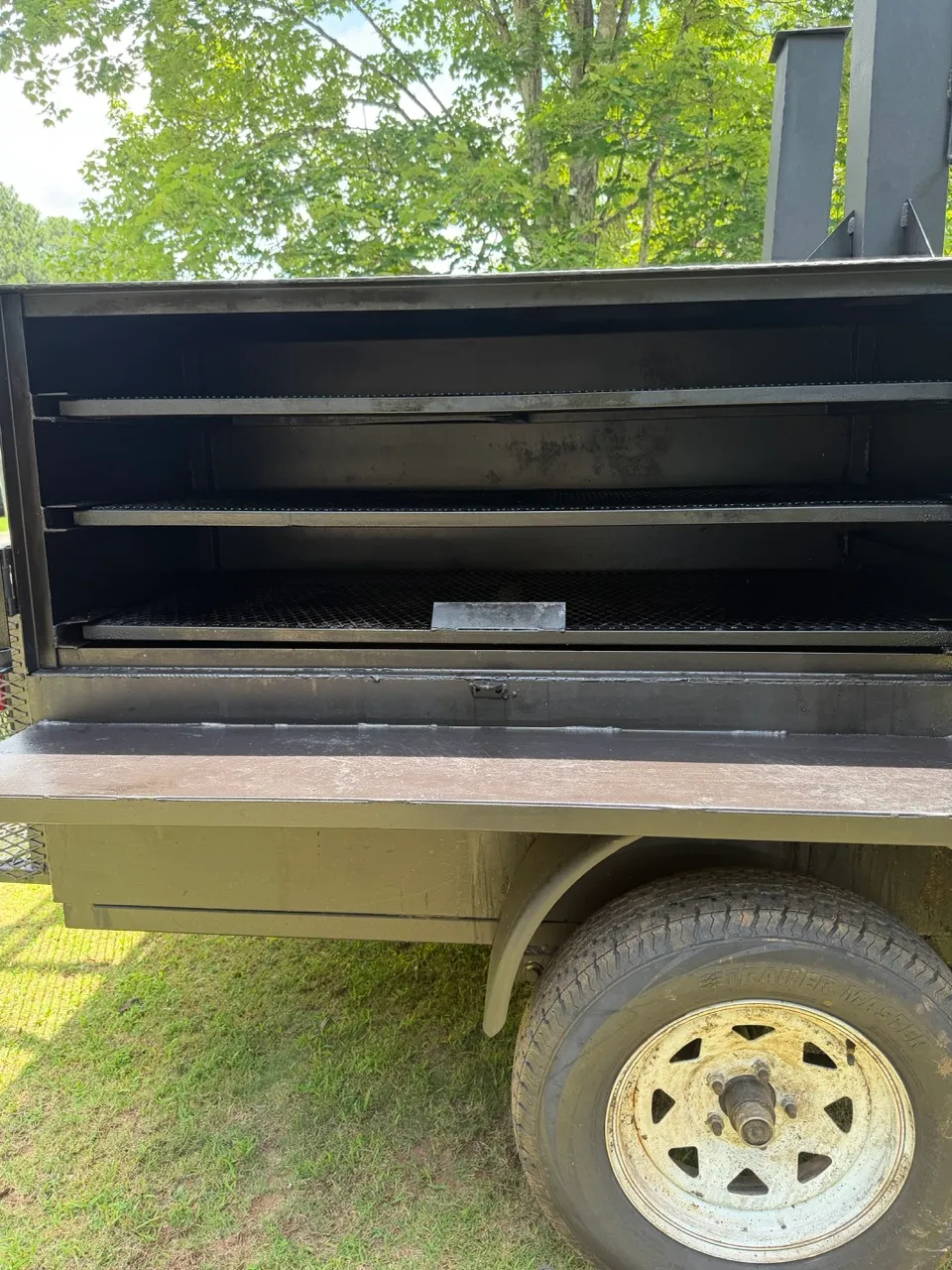 BBQ Smoker cooking grates