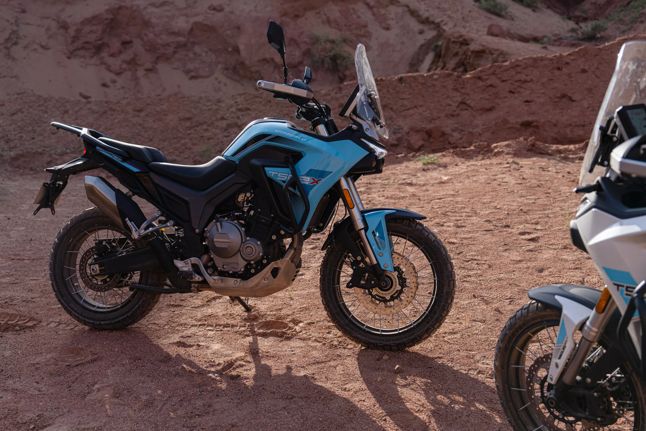 Alquiler de motos trail Morbidelli T502X en Benidorm - Costa Blanca Motorent