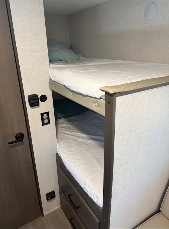 2025 Transcend 151BH