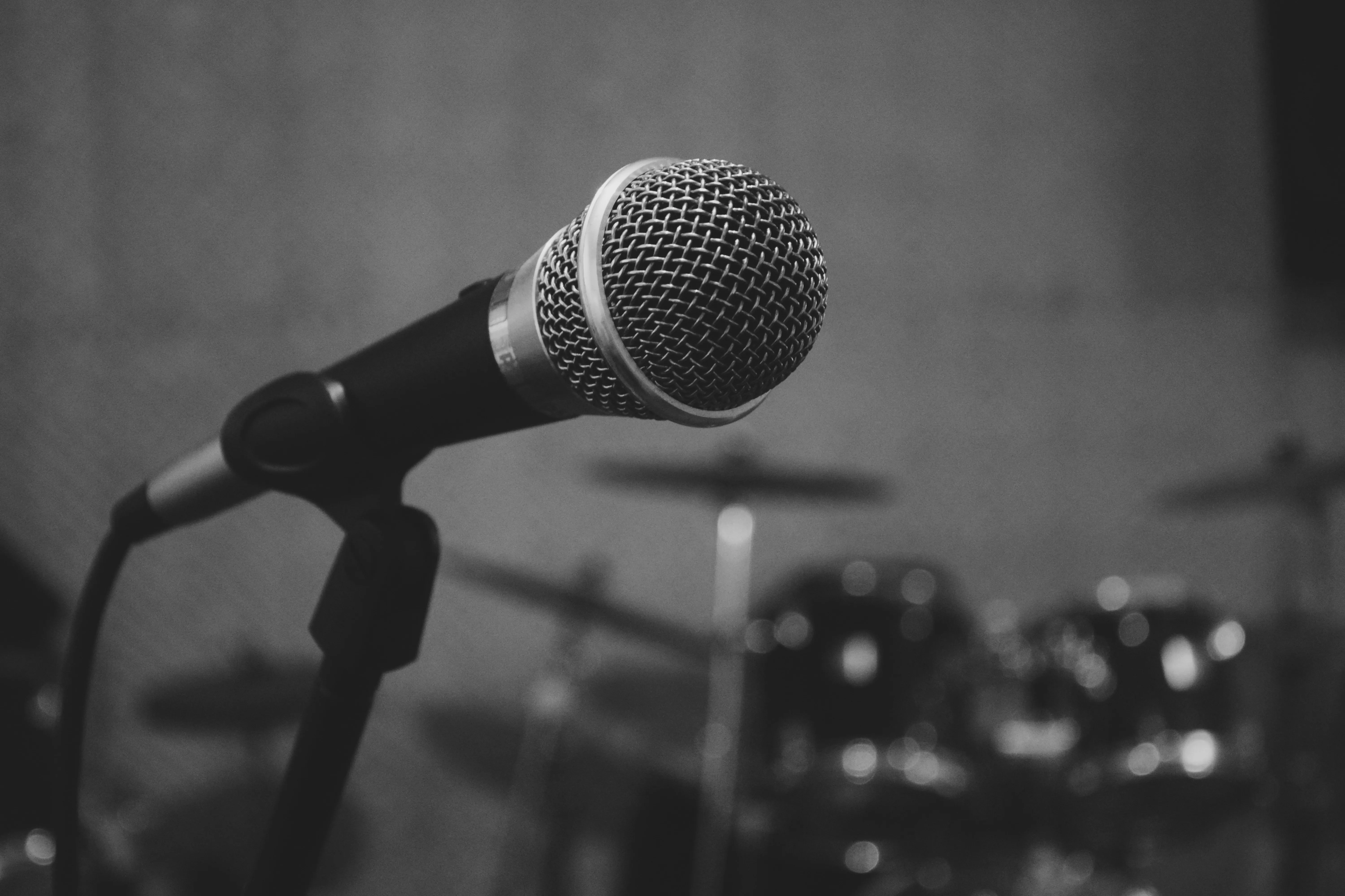 Microphone hire 