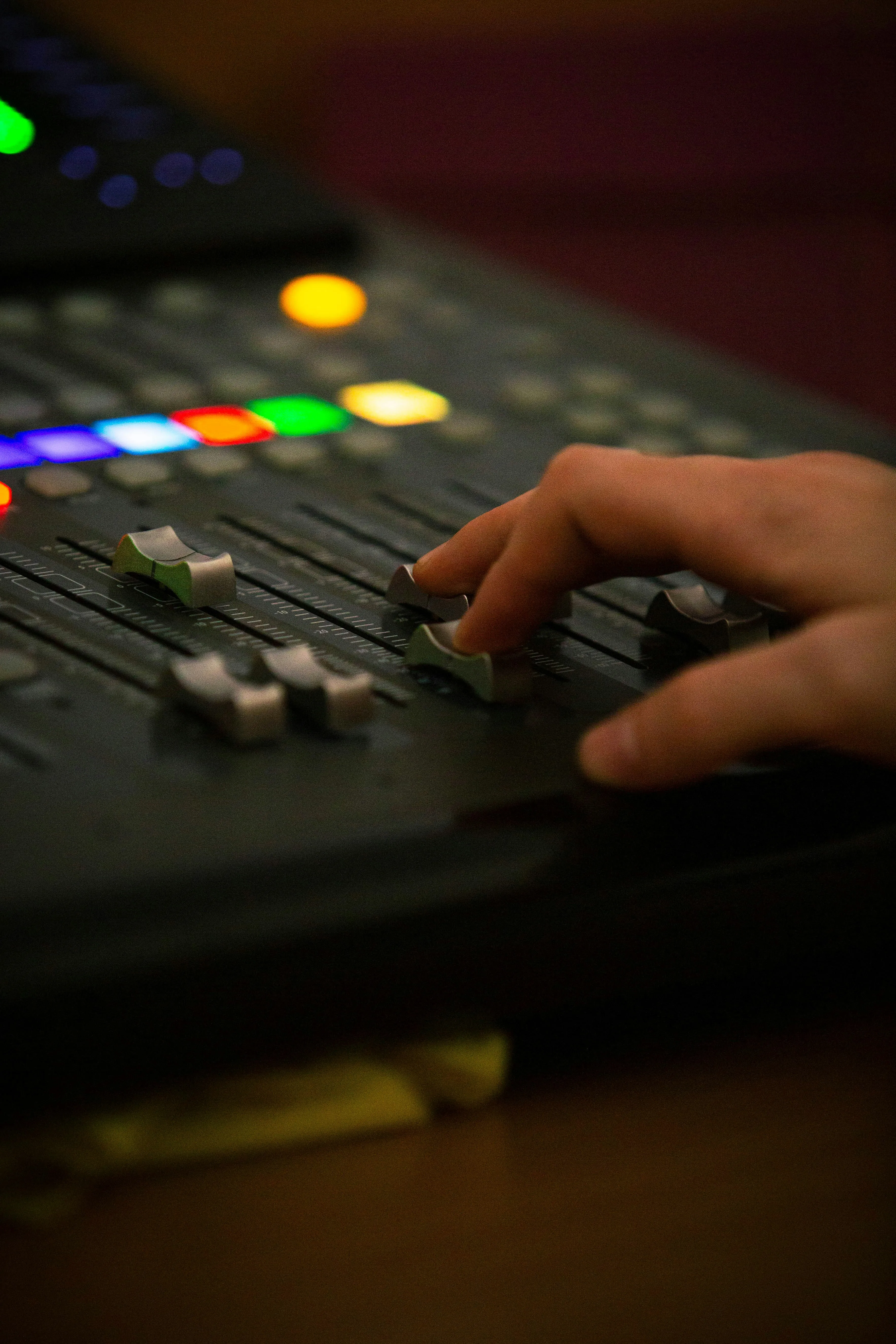 Hire sound technician in Adelaide 