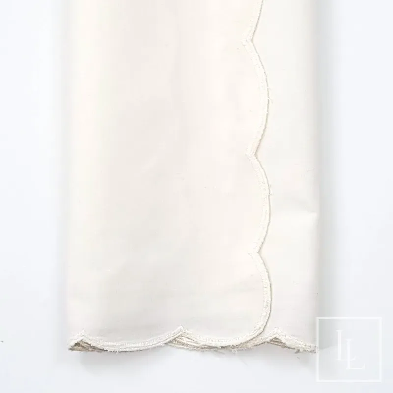 Linen Scolloped Edged Napkin