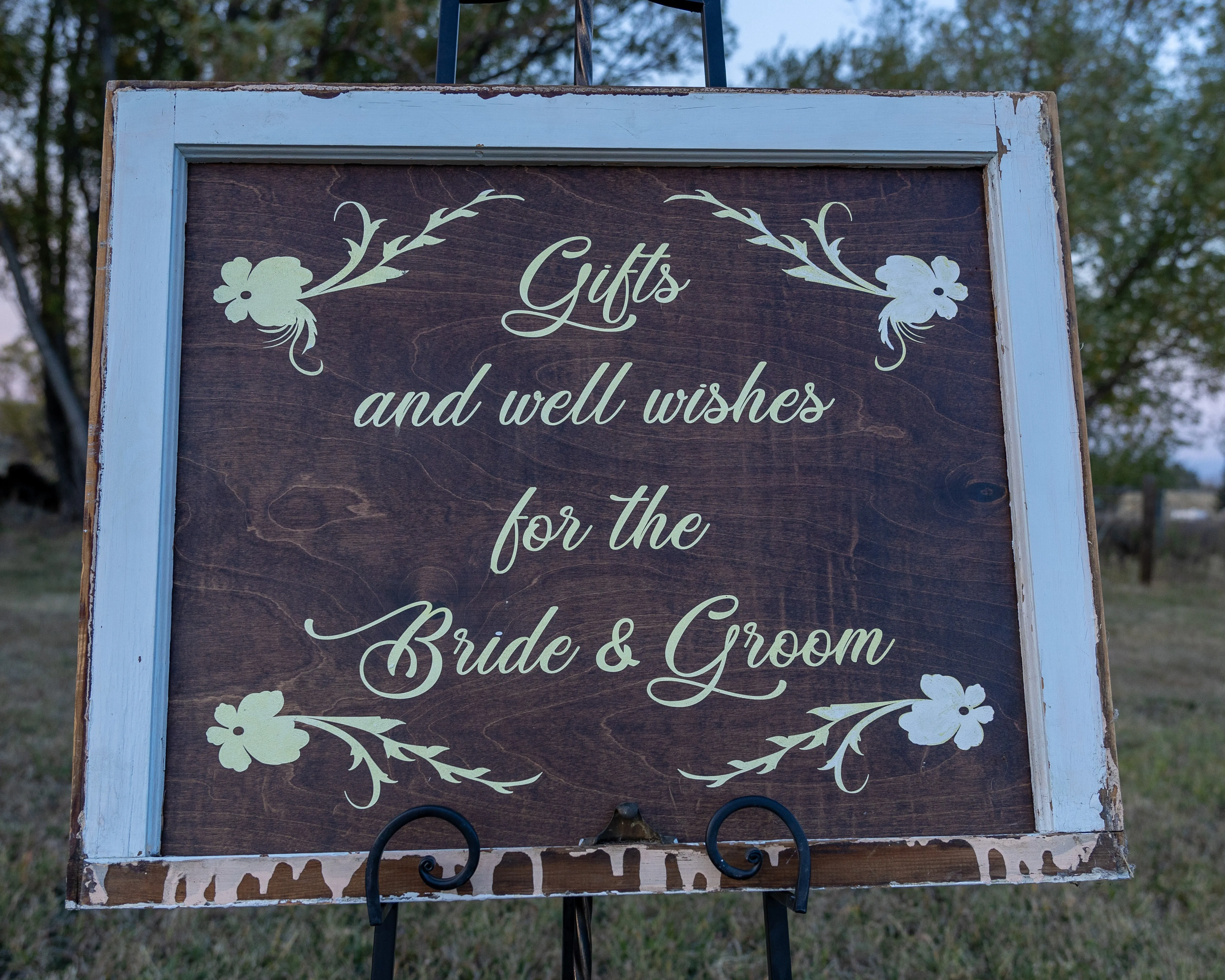 Gifts and Well Wishes Sign