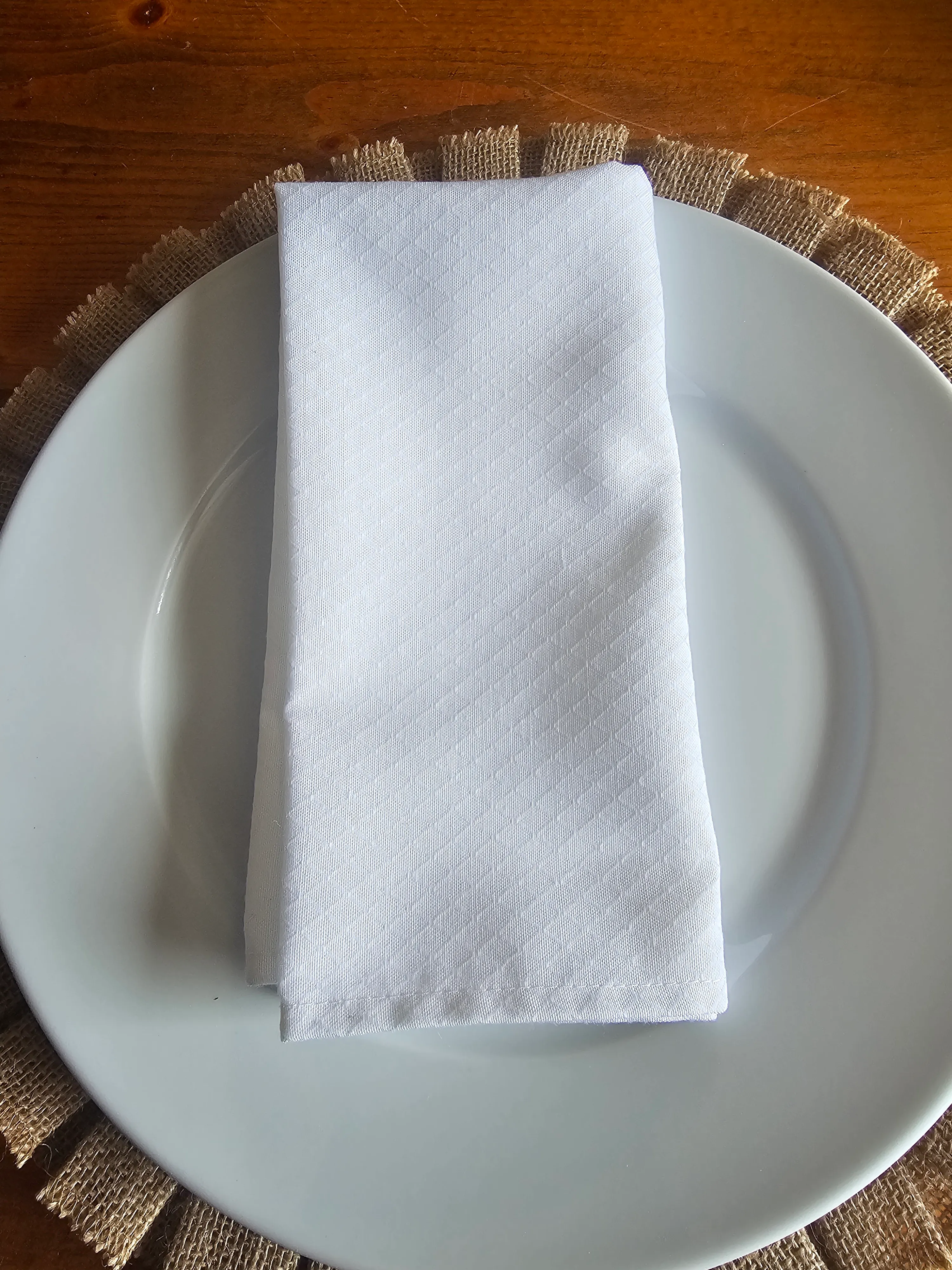 White Napkin w/ cross hatch