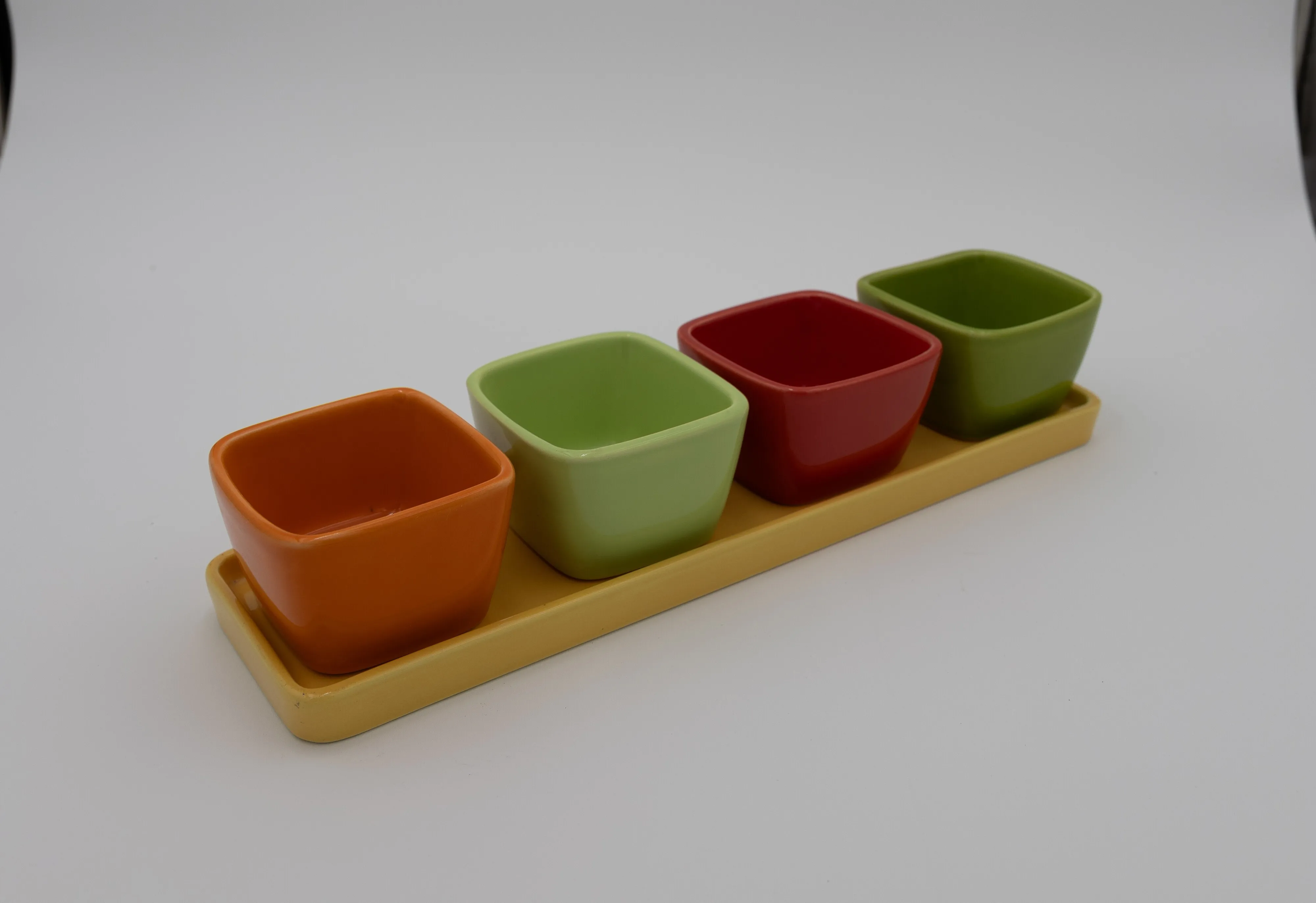 Multi-colored Dip Tray
