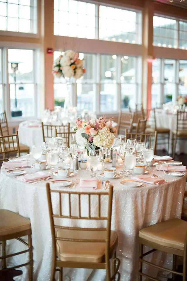 Table & Chair Linens