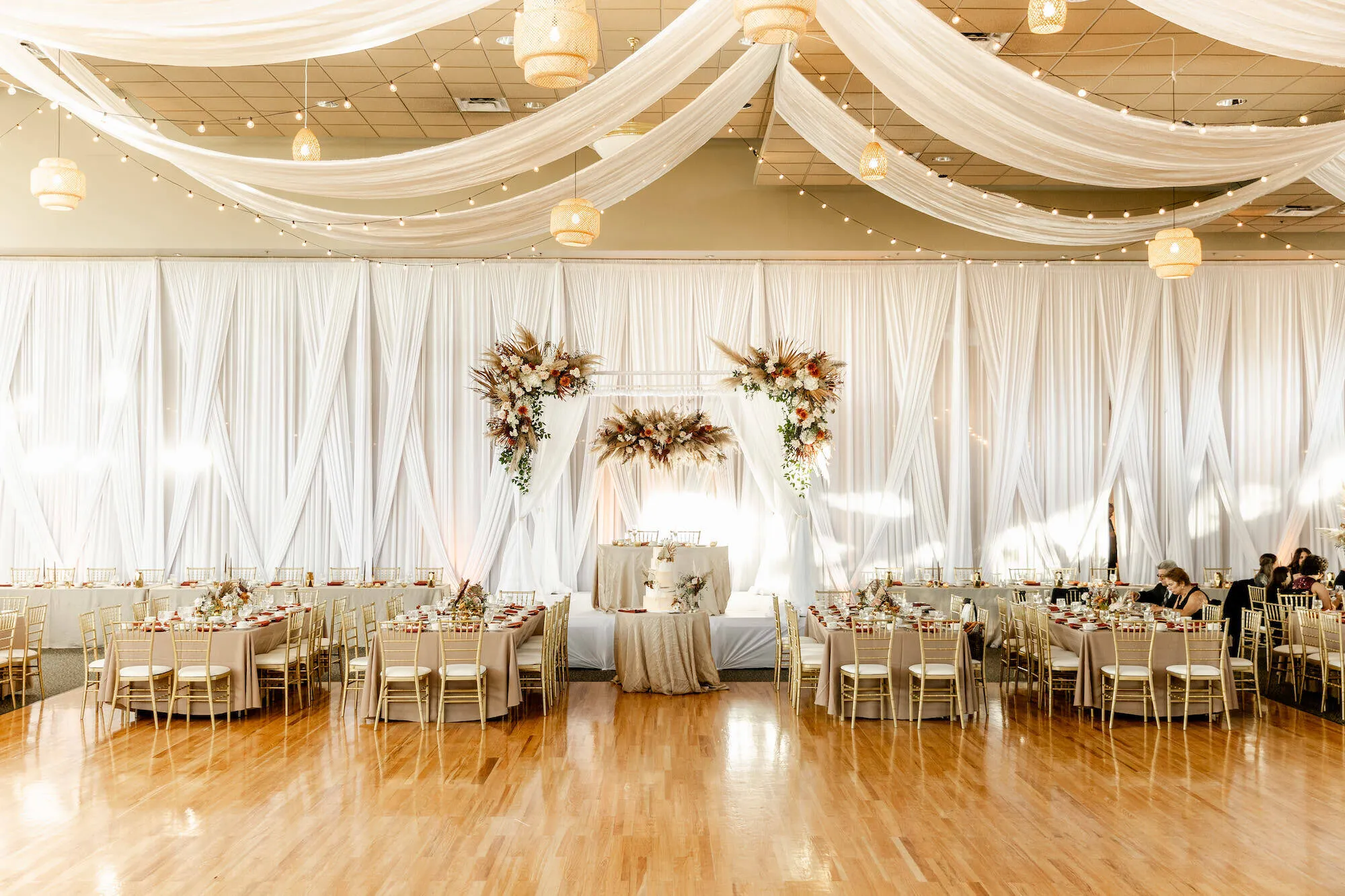 Lighting & Ceiling Drapes
