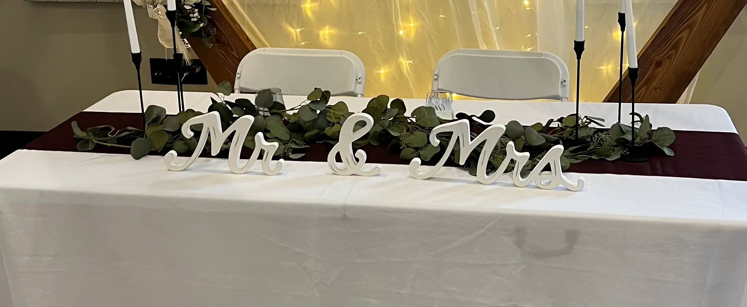 Wooden Mr. & Mrs. Sign