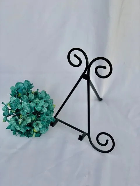 Small Tabletop Easel