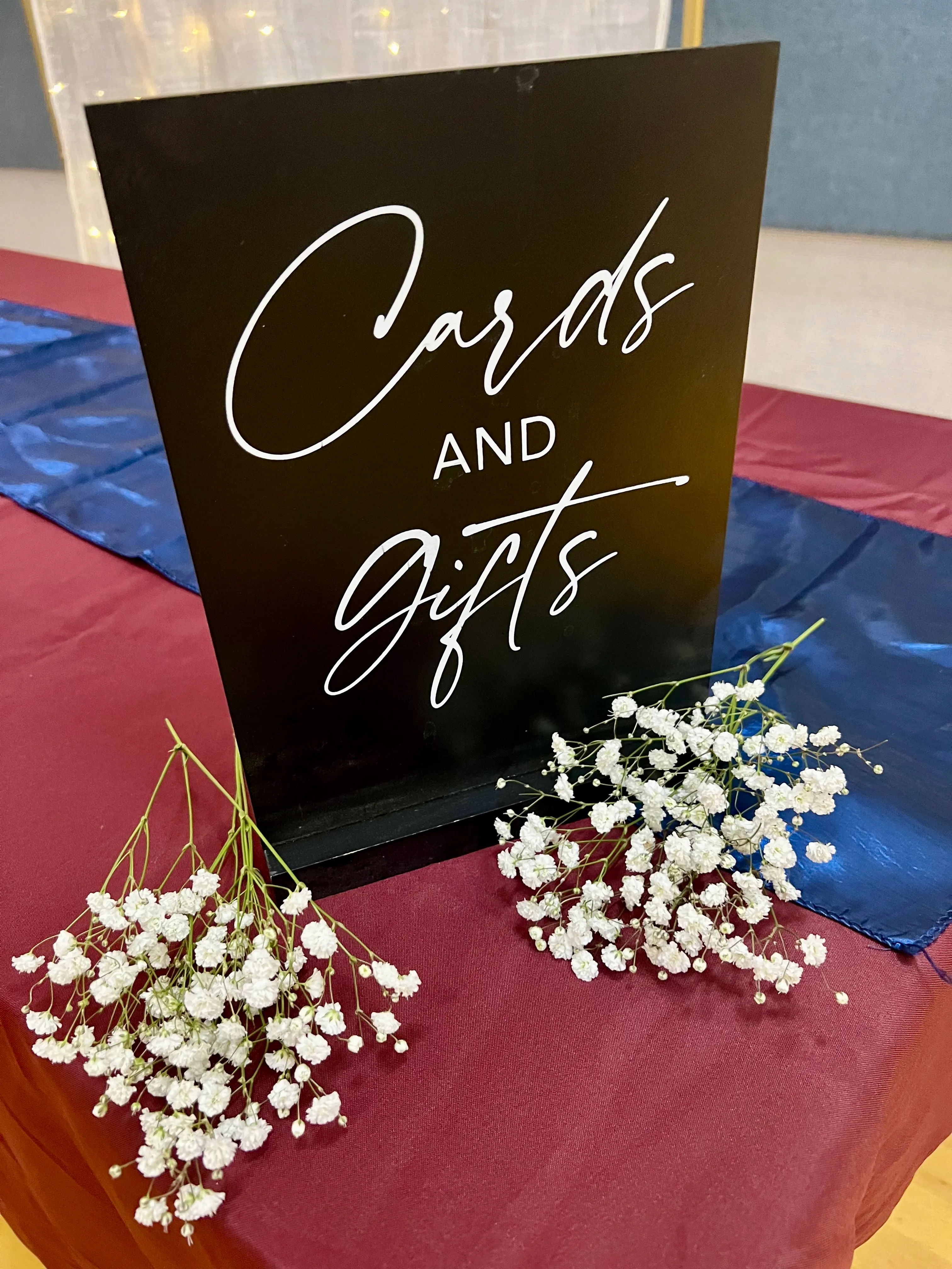 Cards & Gifts Sign