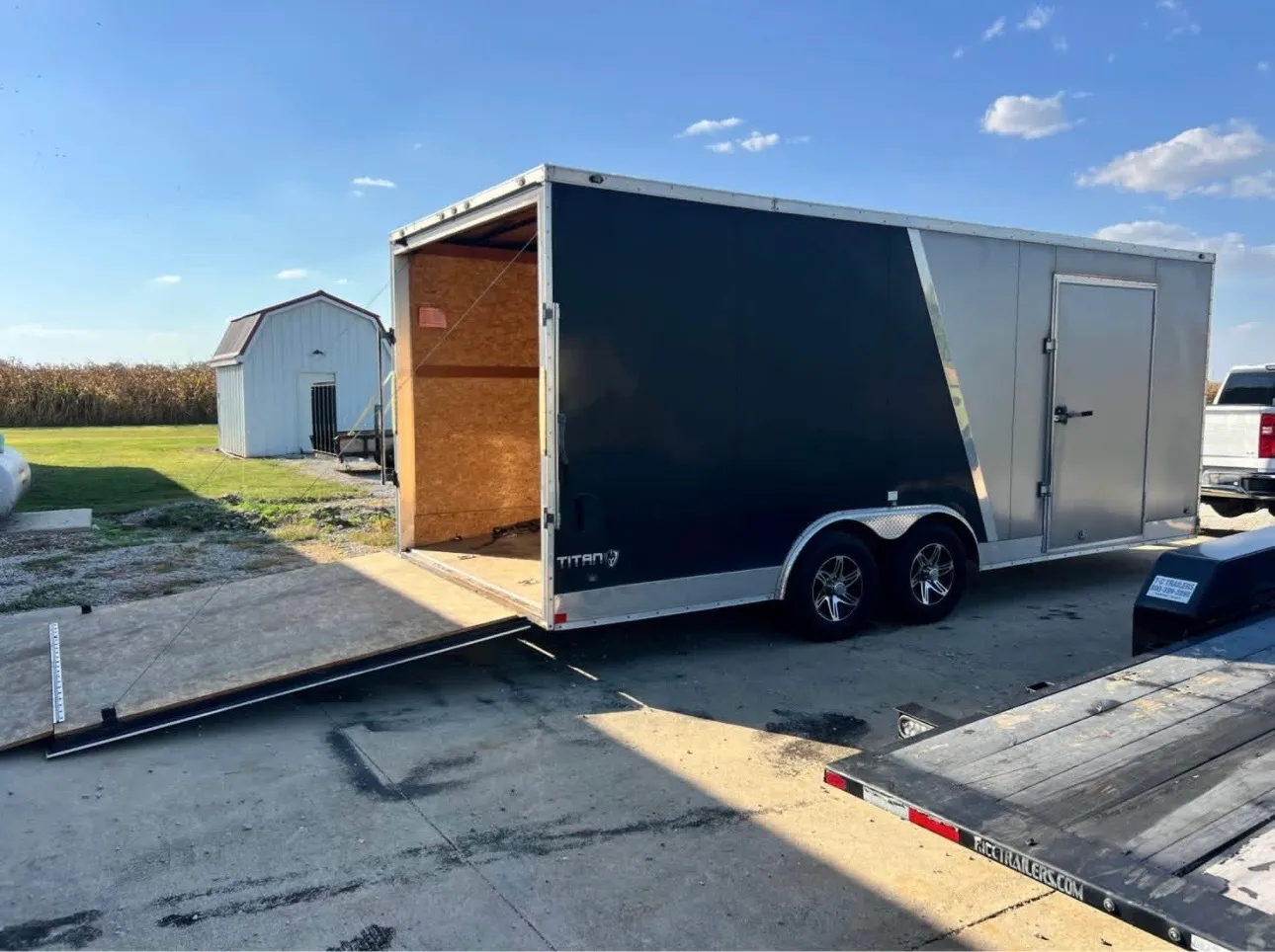 20' Enclosed Trailer (065528)