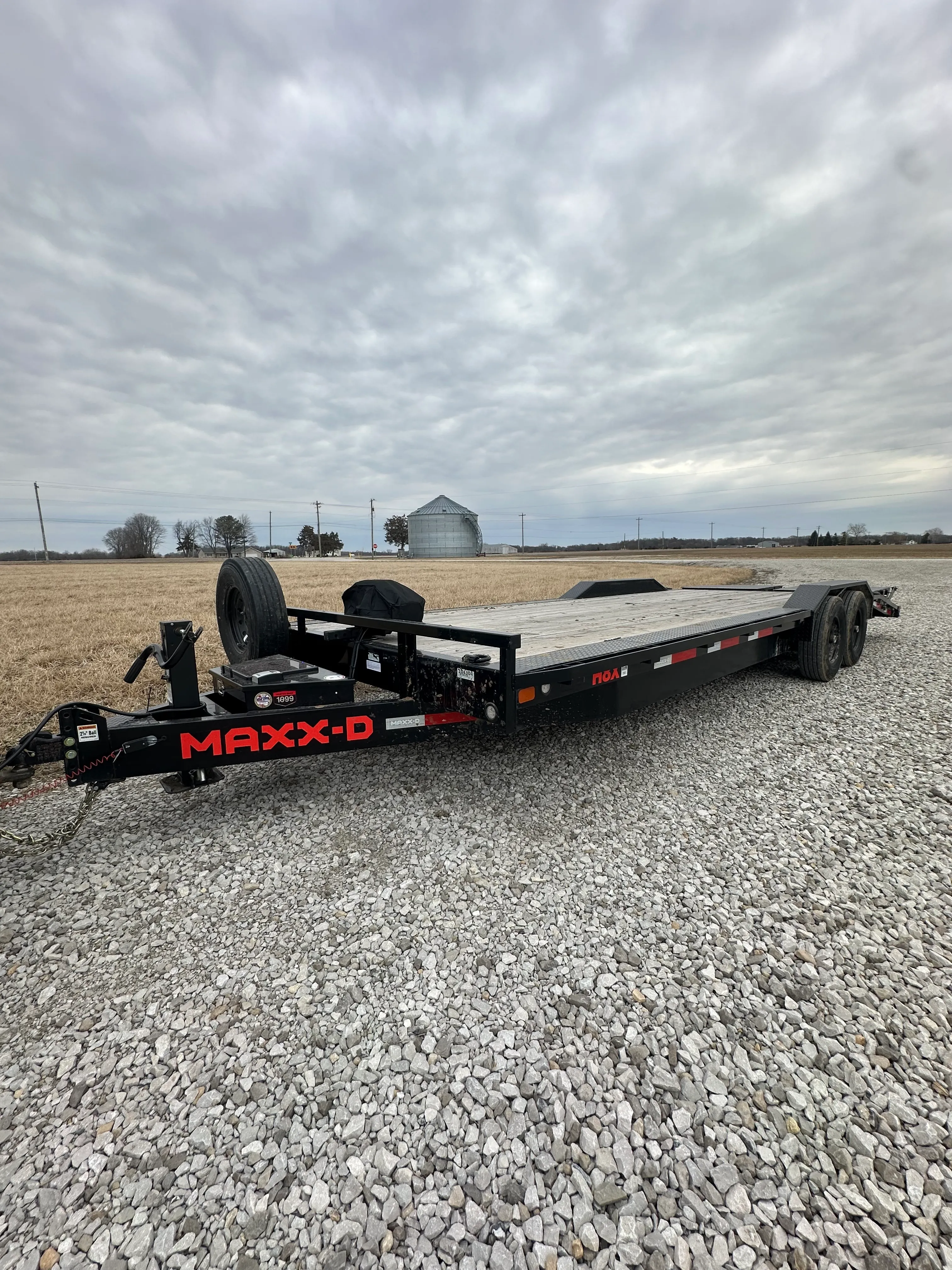 24’ Equipment Trailer (104304)