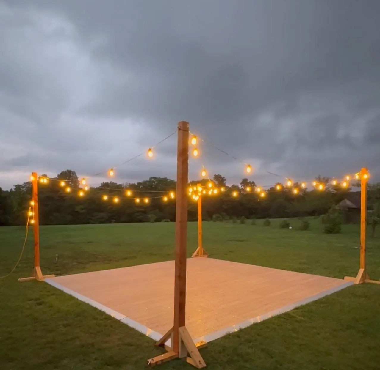 Pole With Ligths  set of 4