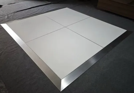 Dance Floor/ Outdoors & Indoors ( Panels 4' x 4') 