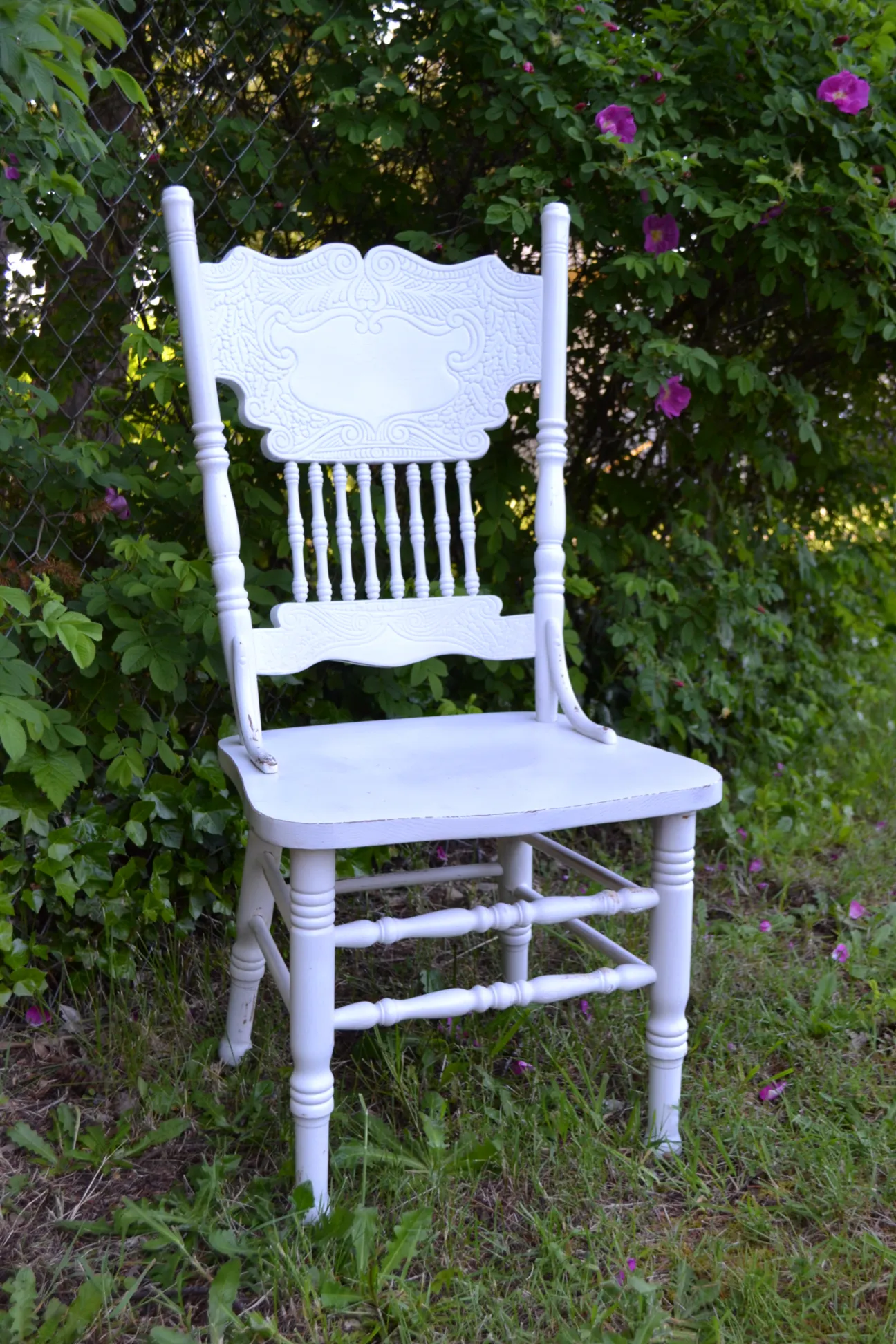 Vintage White Chair