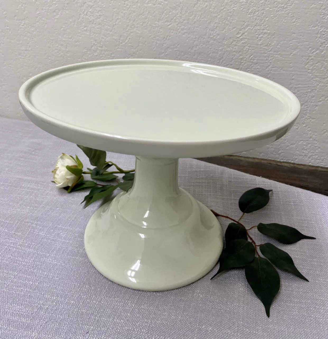 "Sofie" Colored Glass Cake Stand