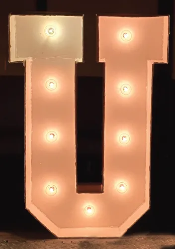 30" Light up Marquee U