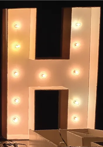 30" Light up Marquee H