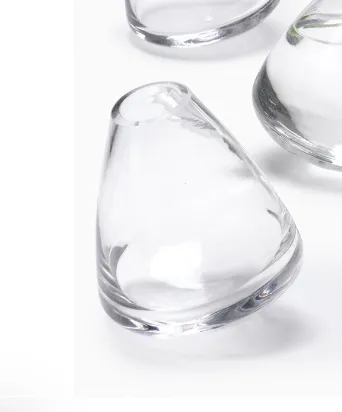 Rolling Clear Bud Vase
