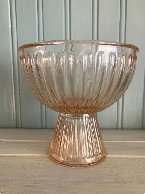 Coral Ribbed Compote