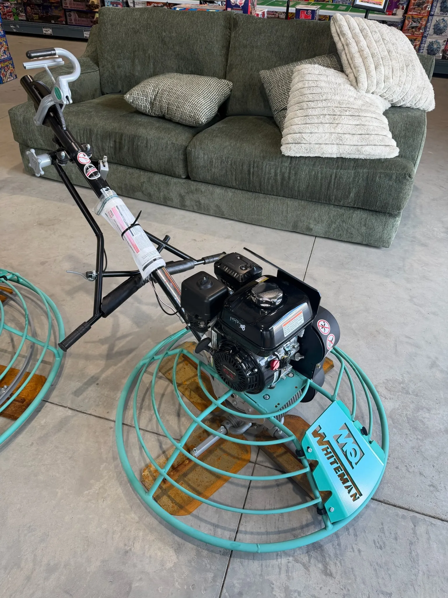 36" Concrete Power Trowel
