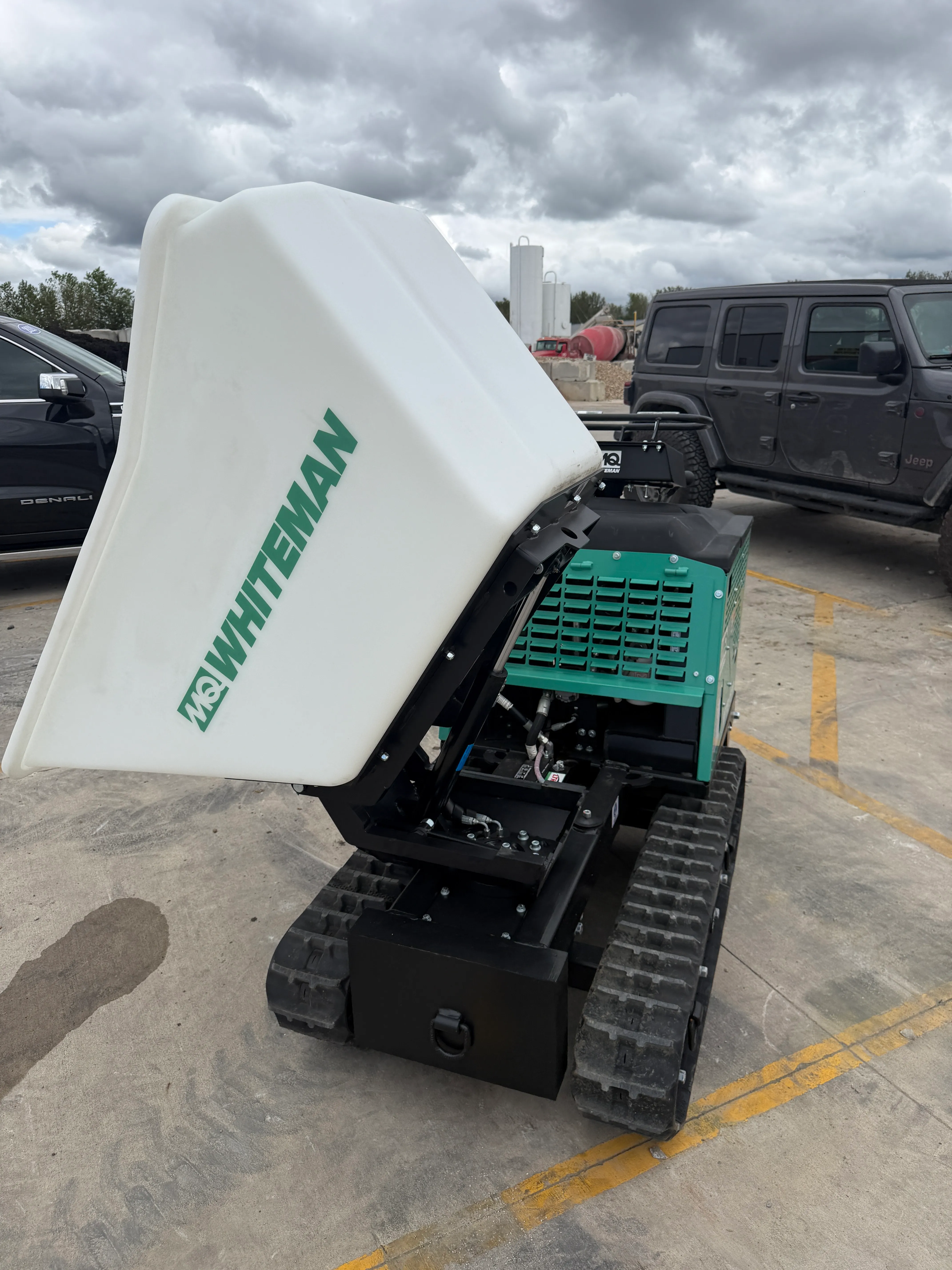 Tracked Concrete Pivot Buggy