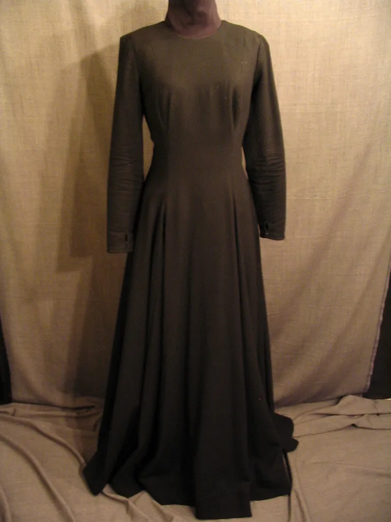 Medieval Dress 09017284