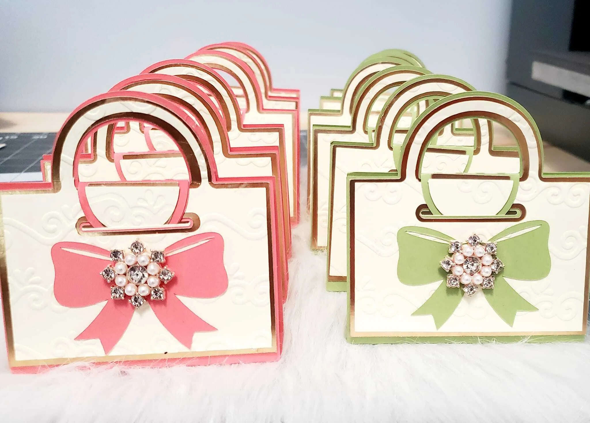 LIP BALM PURSE FAVOR